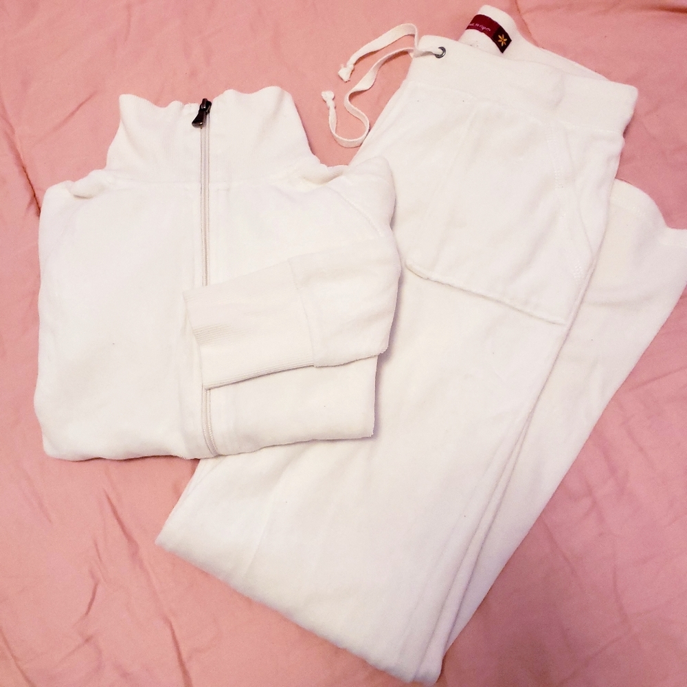 Velour tracksuit white